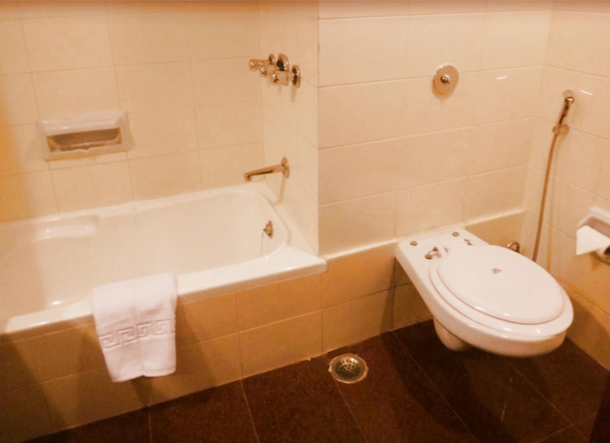Chambre Deluxe Double ou Lits Jumeaux